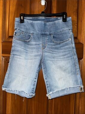 Rock & Republic Light Blue Denim Jean Shorts